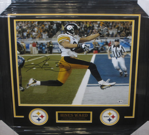Pittsburgh Steelers Hines Ward Hand Signed Autographed 16x20 Photo Framed with Matting Includes Beckett COA
