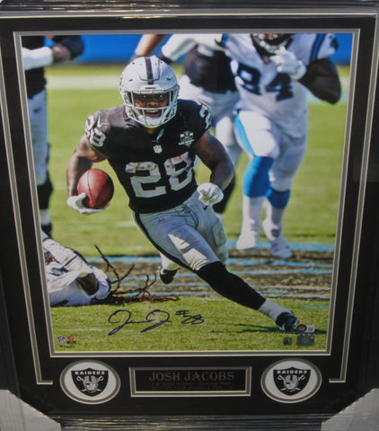 Las Vegas Raiders Josh Jacobs Hand Signed Autographed 16x20 Photo Framed with Matting Includes Player Hologram & Beckett Witnessed COA