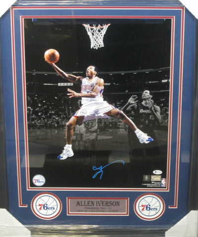 Philadelphia 76ers Allen Iverson Hand Signed Autographed 16x20 Photo Framed with Matting Includes Beckett Witnessed COA
